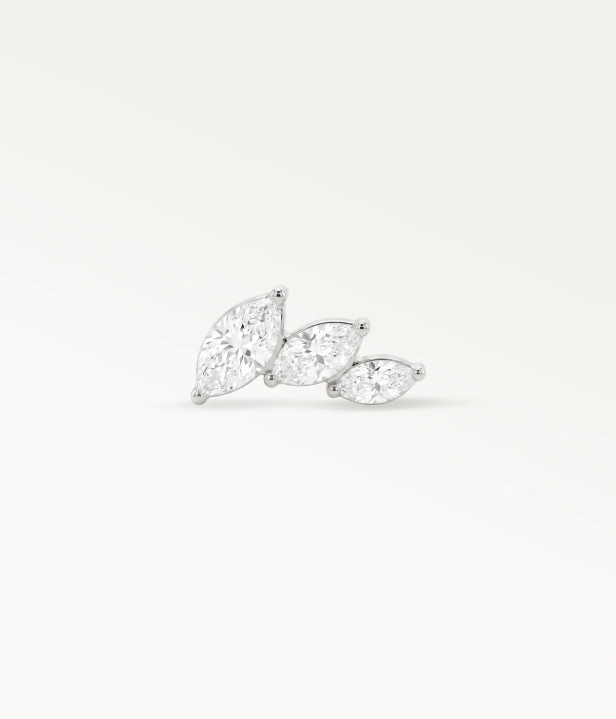 Silver-tone Artémis piercing jewellery with three marquise-shaped crystals, a refined piece of titanium ear jewellery