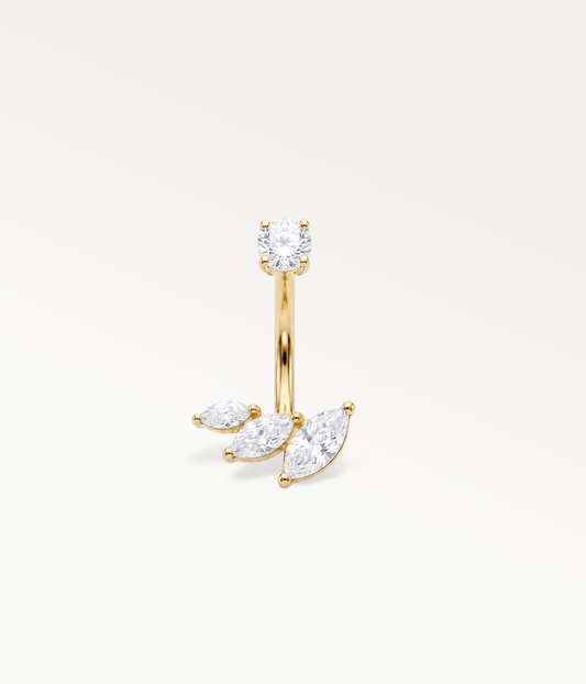 Boucle Eclat dorée à pierre ronde et trois pierres marquise, vue de côté.