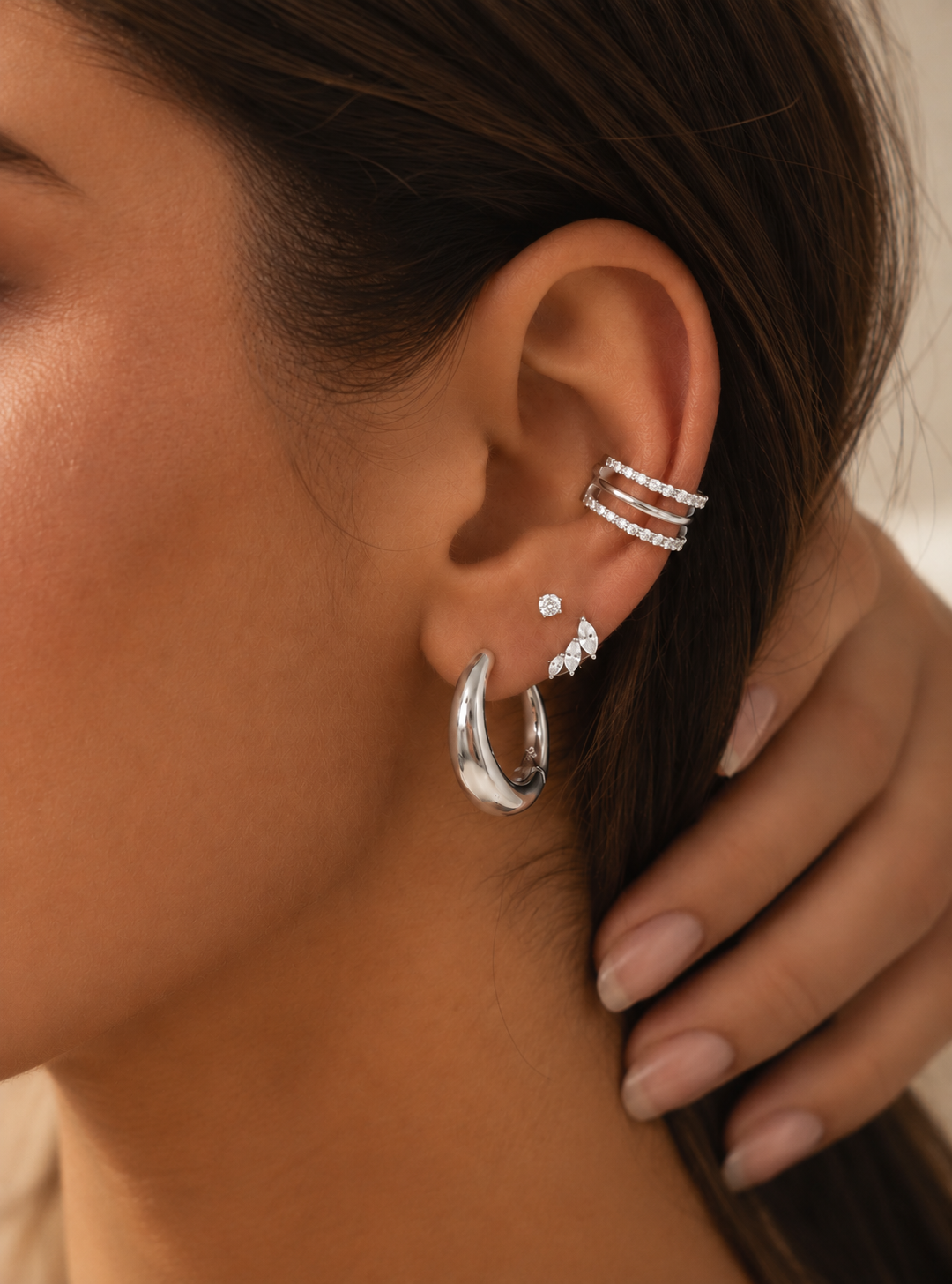 Ilies ear stack in a white-gold-coloured finish, Solstice Bijoux