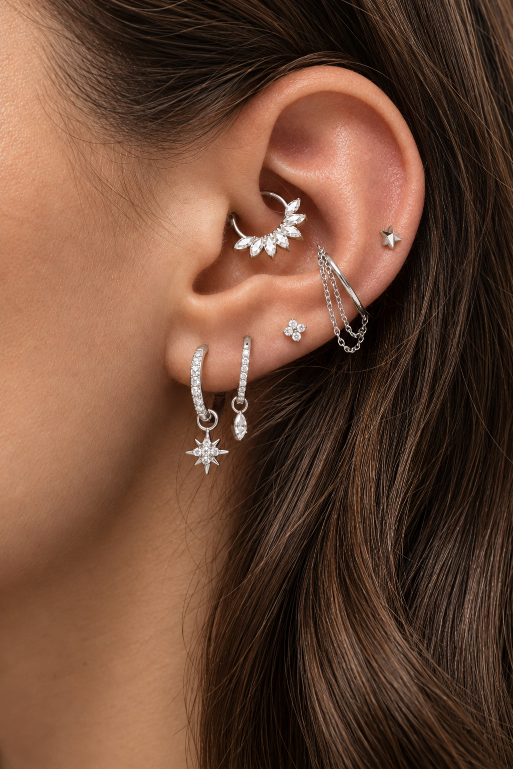 Combinación Milie con acabado en tono de oro blanco de Solstice Bijoux