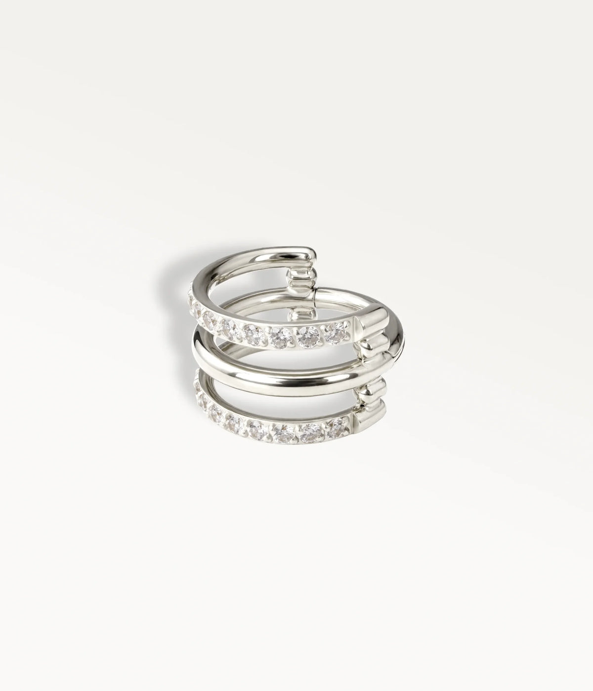 silberfarbenes Dreifachring-Piercing